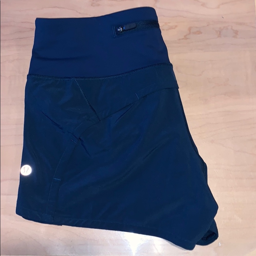 Lululemon Run Times Short 4’ - size 4